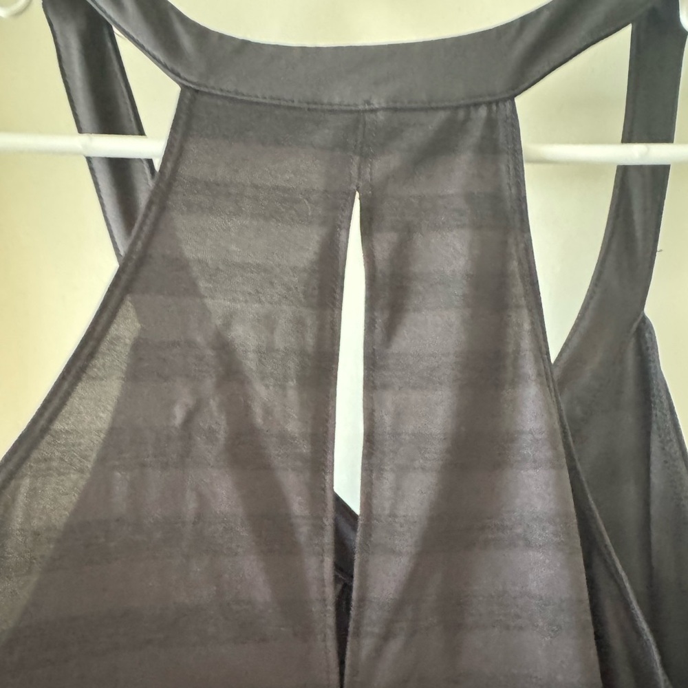 Like New Old Navy Active Tank - Picture 9 of 11